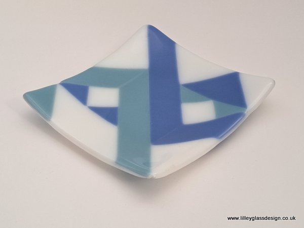 Chinese Puzzle Plate