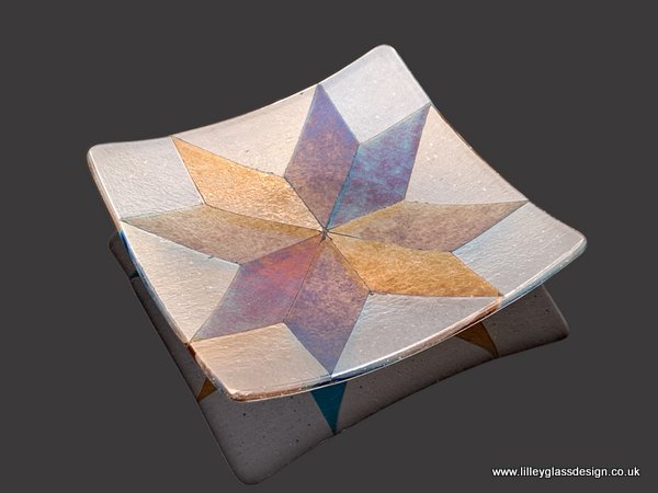 Lemoyne Star Iridescent Glass Plate 2 - Image 2